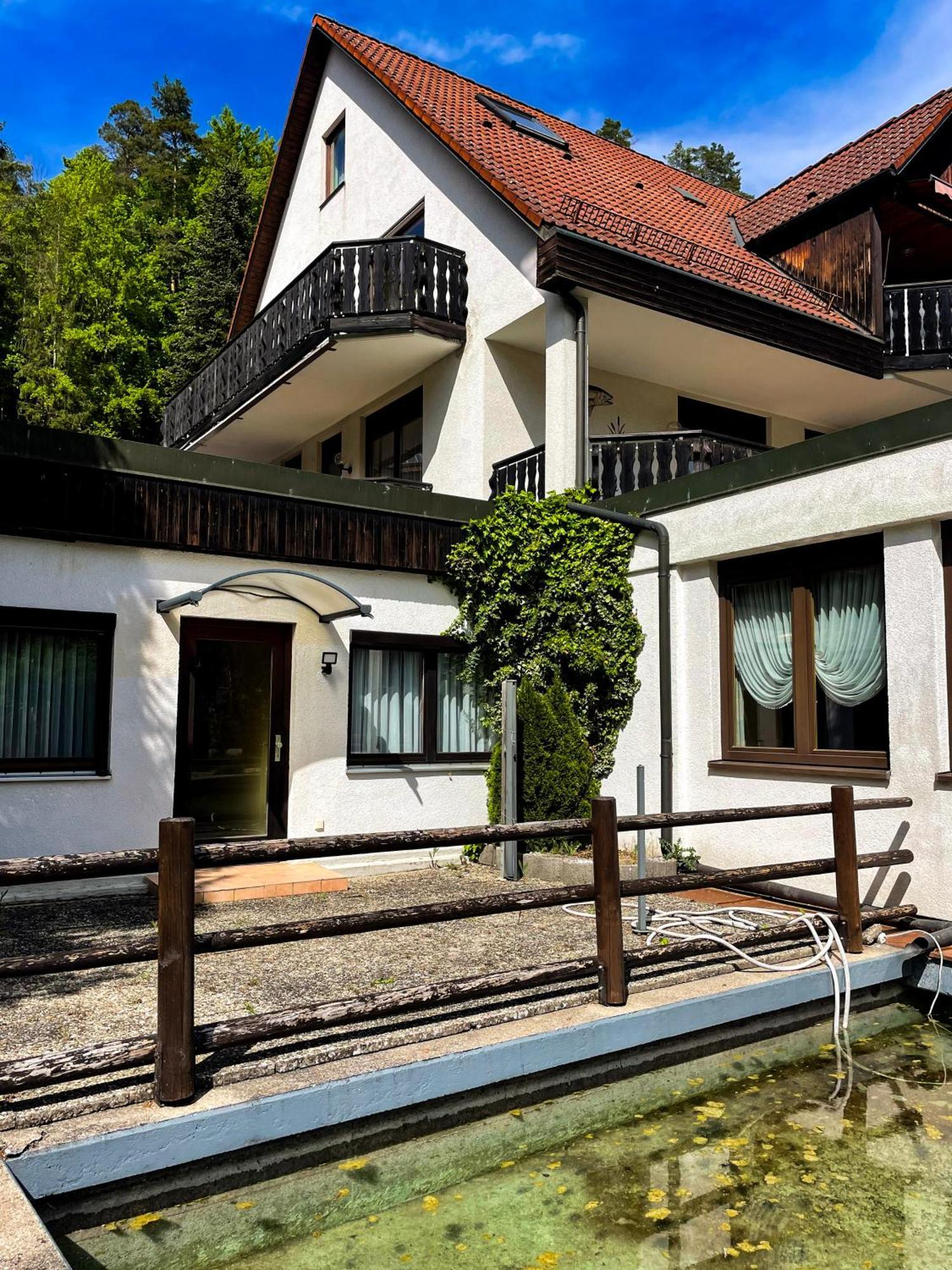 Gaestehaus Forellenhof Pottenstein Exterior foto
